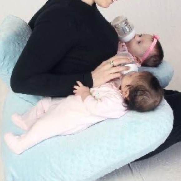 Twin Baby Cushion (New) - Picture 3 of 3